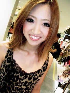 fukuokagirl20_a_c.jpg