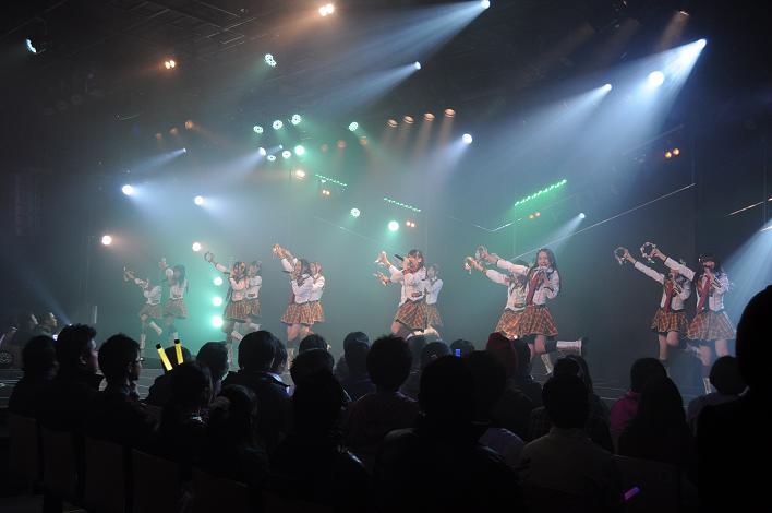 HKT48 - Japan's Idol Boom Hits