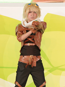 photo_tate_s40.jpg