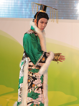 photo_tate_s60.jpg