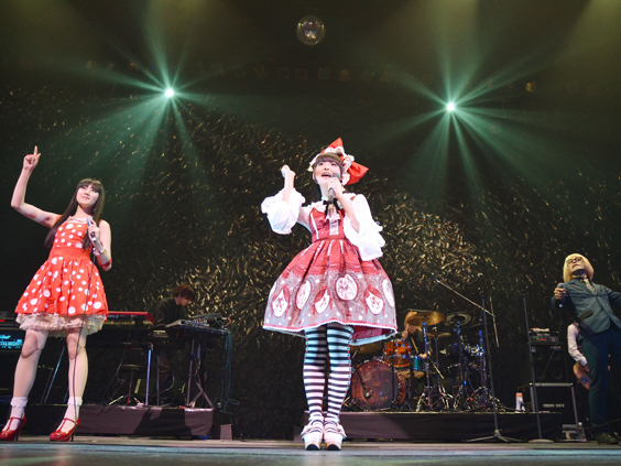 アーバンギャルド×上坂すみれが新曲を披露.jpg