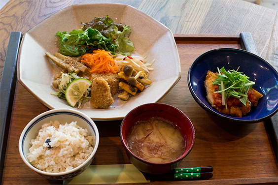 Kira Kira Cafe Tonerico