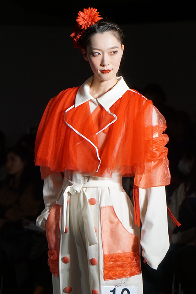 KORAN COLLEGE OF FASHION DESIGN MOVE ON
